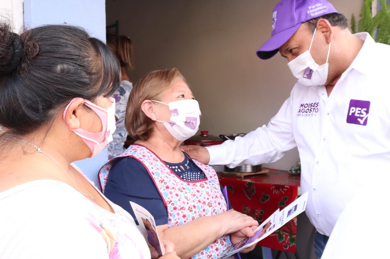 Visita Moises Agosto la colonia Cuautlixco