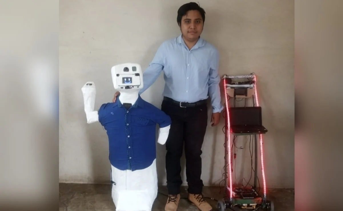 Joven yucateco crea el primer robot humanoide que previene el COVID y habla maya