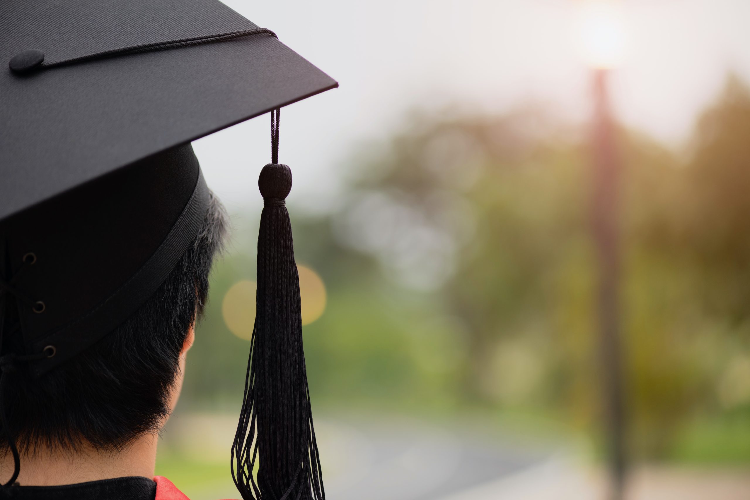 UAEM deja plantados a alumnos en sus GRADUACIONES y TITULACIONES