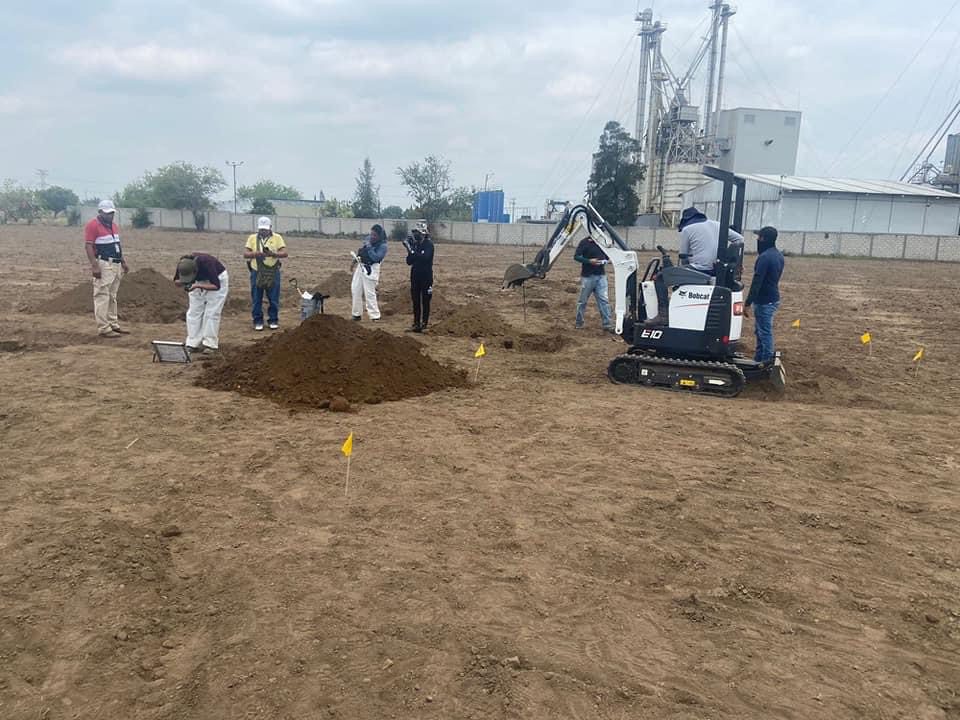 Hallan FOSAS CLANDESTINAS en Cuautla