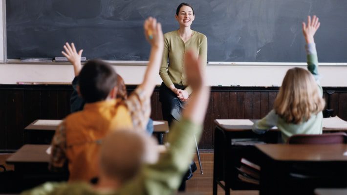 Hungría prohíbe hablar de homosexualidad en escuelas