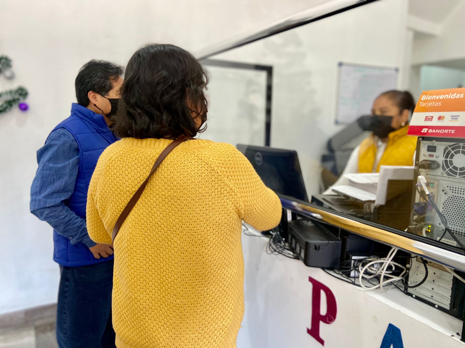 Invita Isaac Pimentel a aprovechar descuentos en el pago del predial 2022