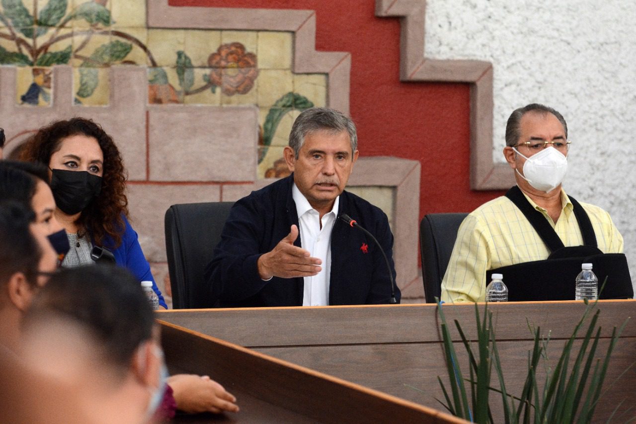 Destituyen a cuatro funcionarios del ayuntamiento de Cuernavaca por colapso de puente