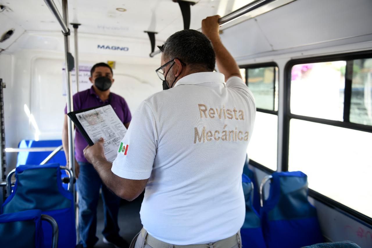 Continúa revisión de unidades del transporte público en Morelos