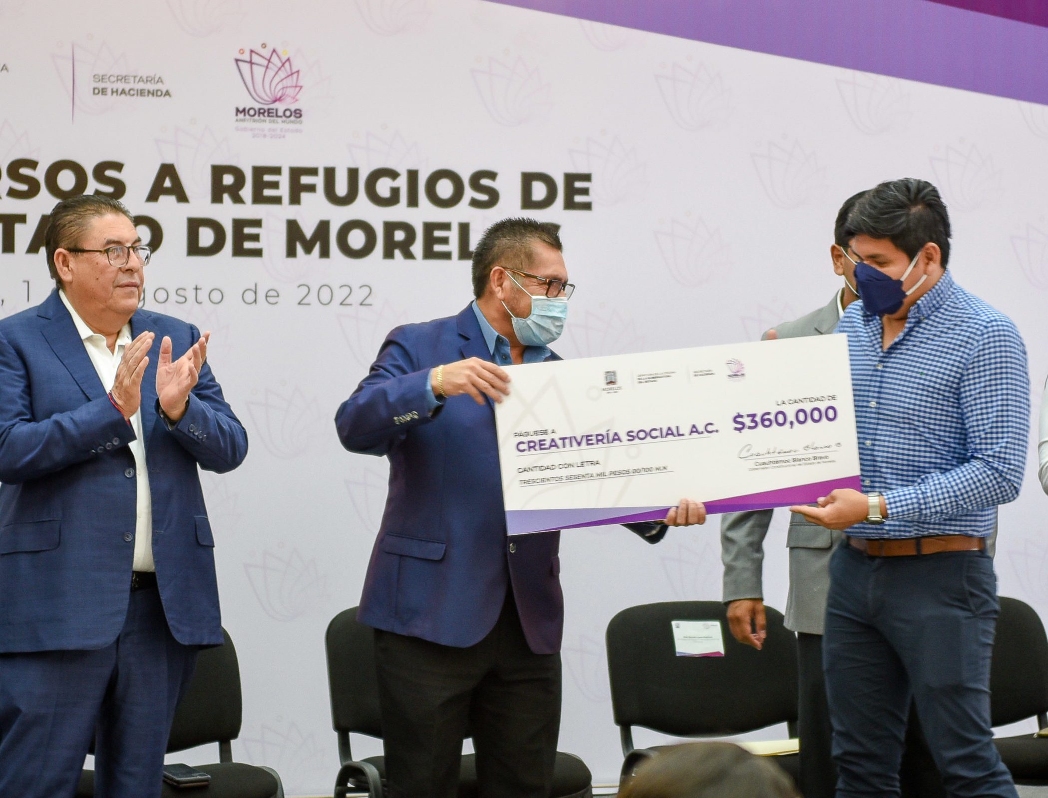 Reciben recursos económicos refugios de mujeres en Morelos