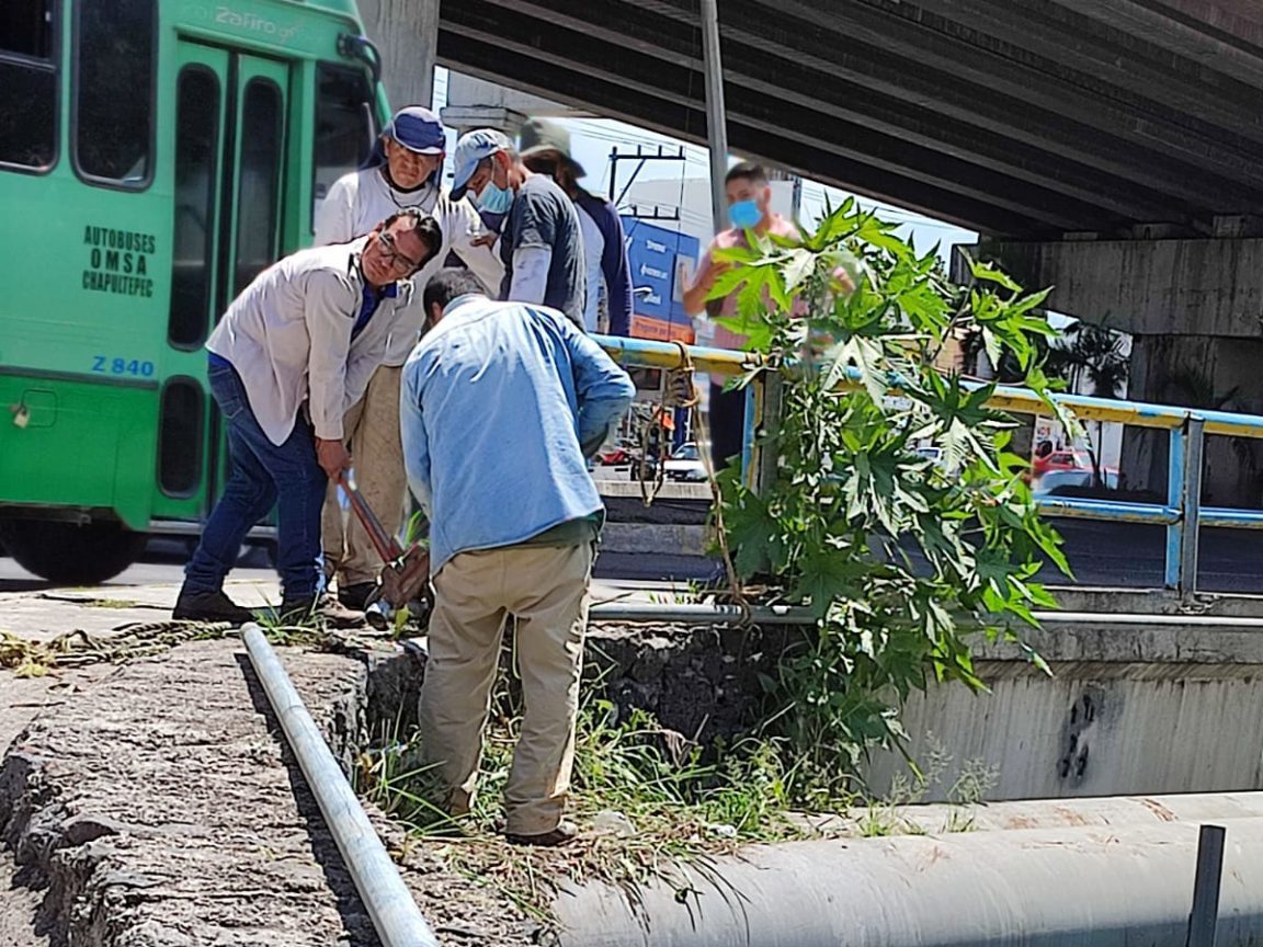 Repone SAPAC tubería robada en Paseo Cuauhnáhuac