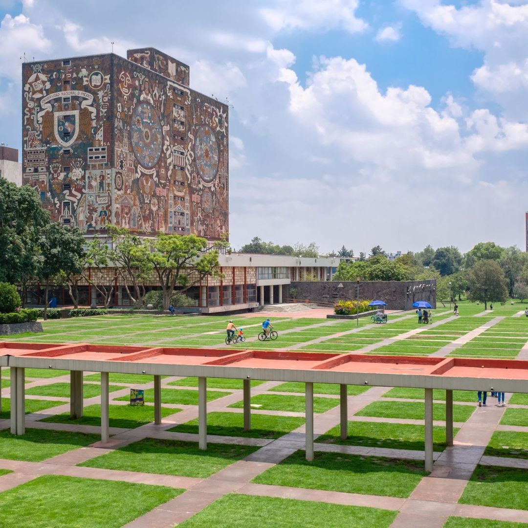 Seis aspirantes obtienen calificación perfecta en su examen de la UNAM