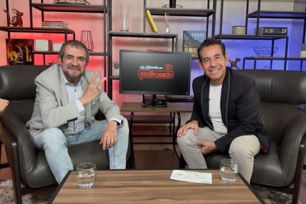 El Flaco Ibáñez lleva más de 40 años con la gabardina que ocupa Jorjais en “Vecinos”