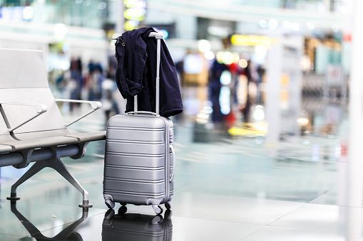 El cobro de equipaje de mano en las aerolíneas es ilegal; advierte Profeco