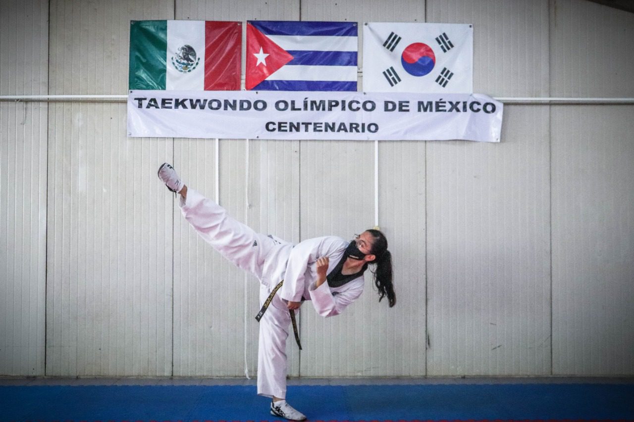 Abren clases de taekwondo para niños y adolescentes en el Centenario