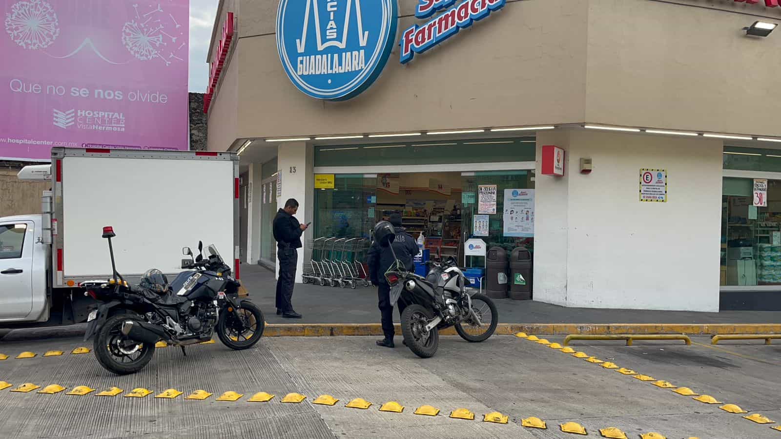 Asalto a mano armada en una farmacia de Cuernavaca