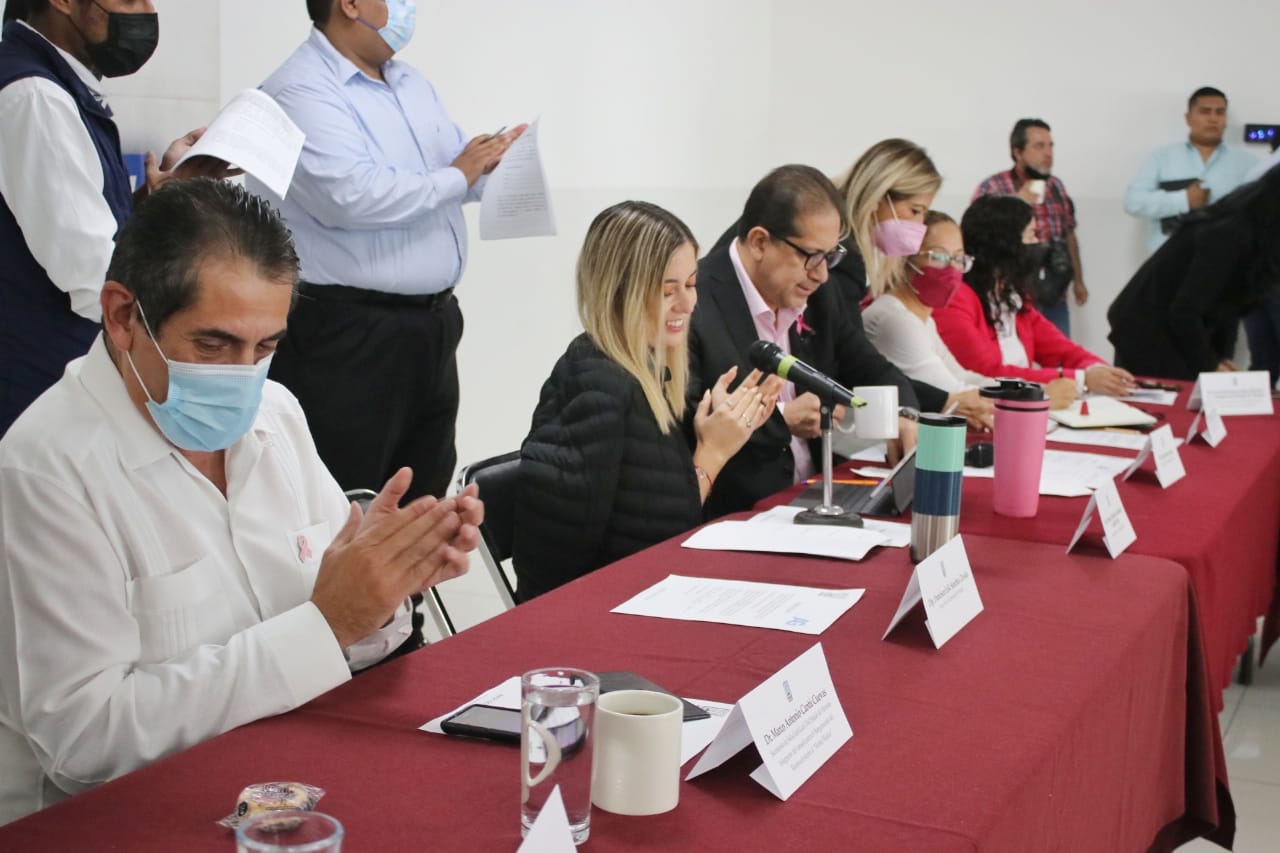 Eligen a Hilda Hilda Rangel Flores como Premio al Mérito Médico 2022