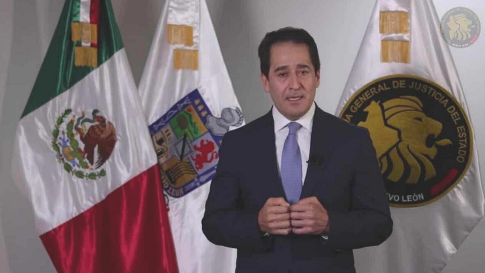 Renuncia como fiscal de Nuevo León