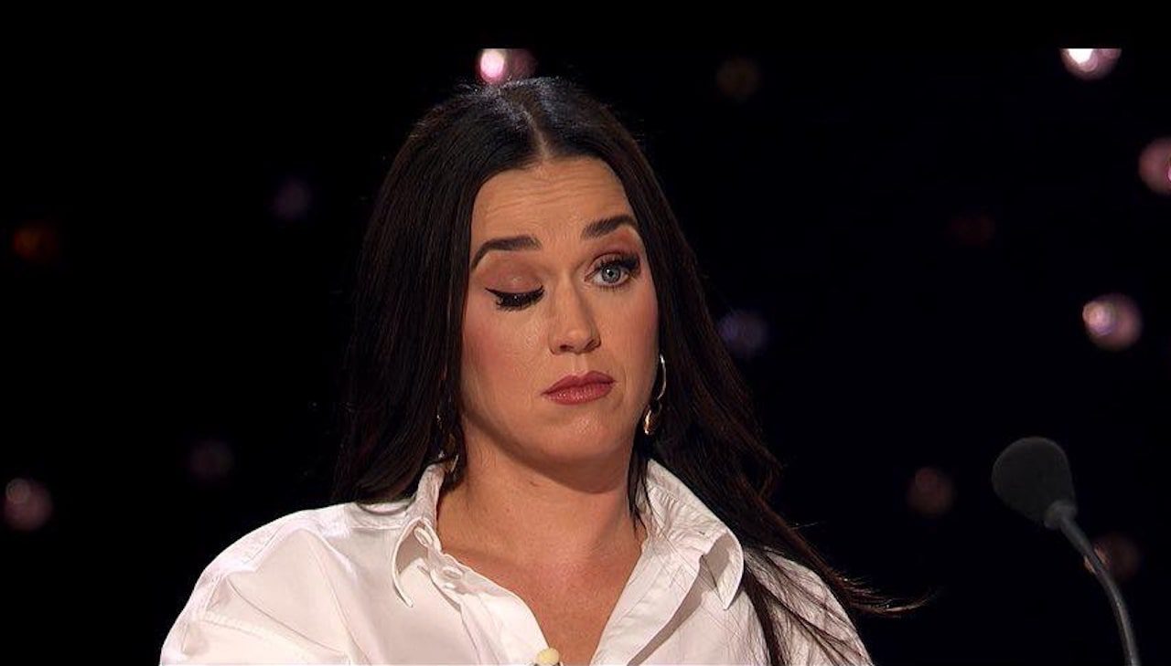 Katy Perry y su comportamiento extraño durante concierto