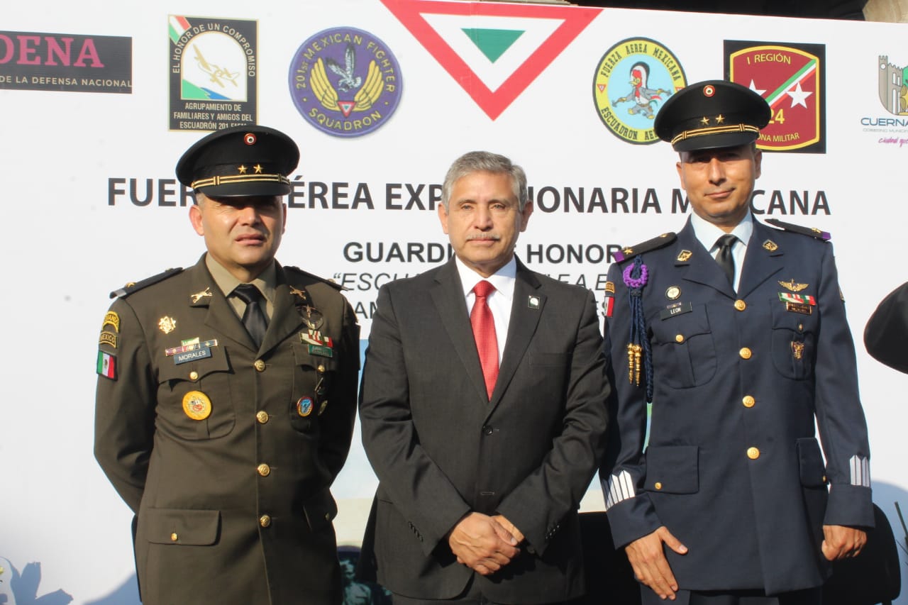 Realizan homenaje a excombatientes de la Fuerza Aérea