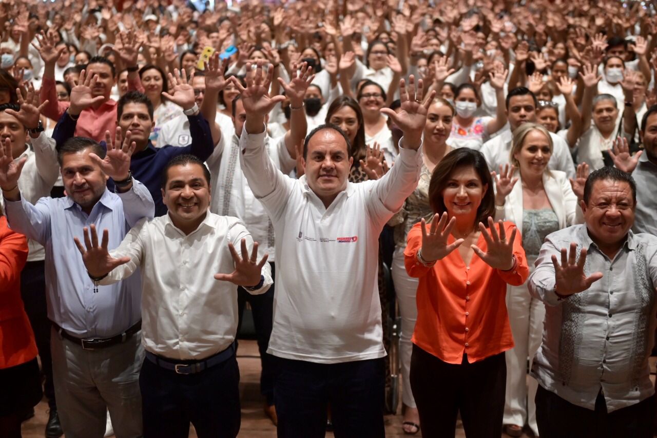 Concluye capacitación de la primera generación del programa hombres y mujeres de 10