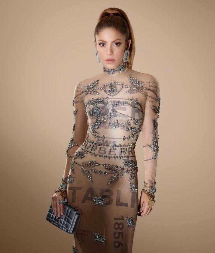 Después de su separación Shakira se empodera convirtiéndose en la imagen de “Burberry”