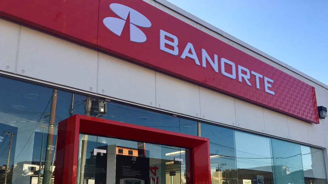 Banorte lanza app para personas con discapacidad visual