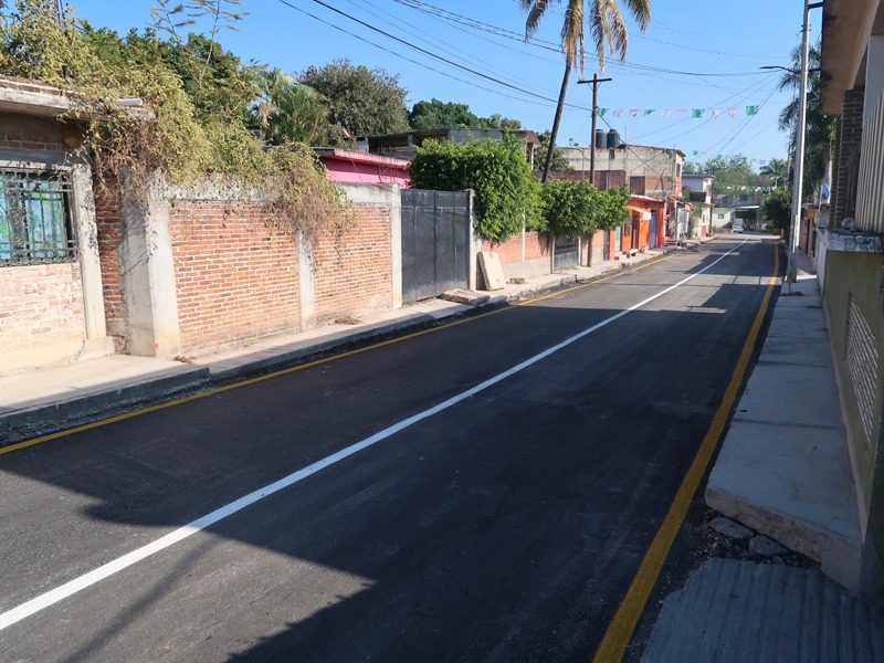 Gobierno de Morelos rehabilita vialidades en Mazatepec