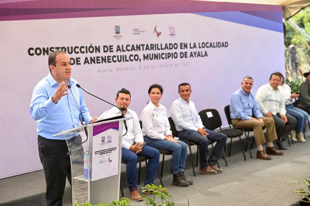 Inicia Cuauhtémoc Blanco obras de alcantarillado en Ayala