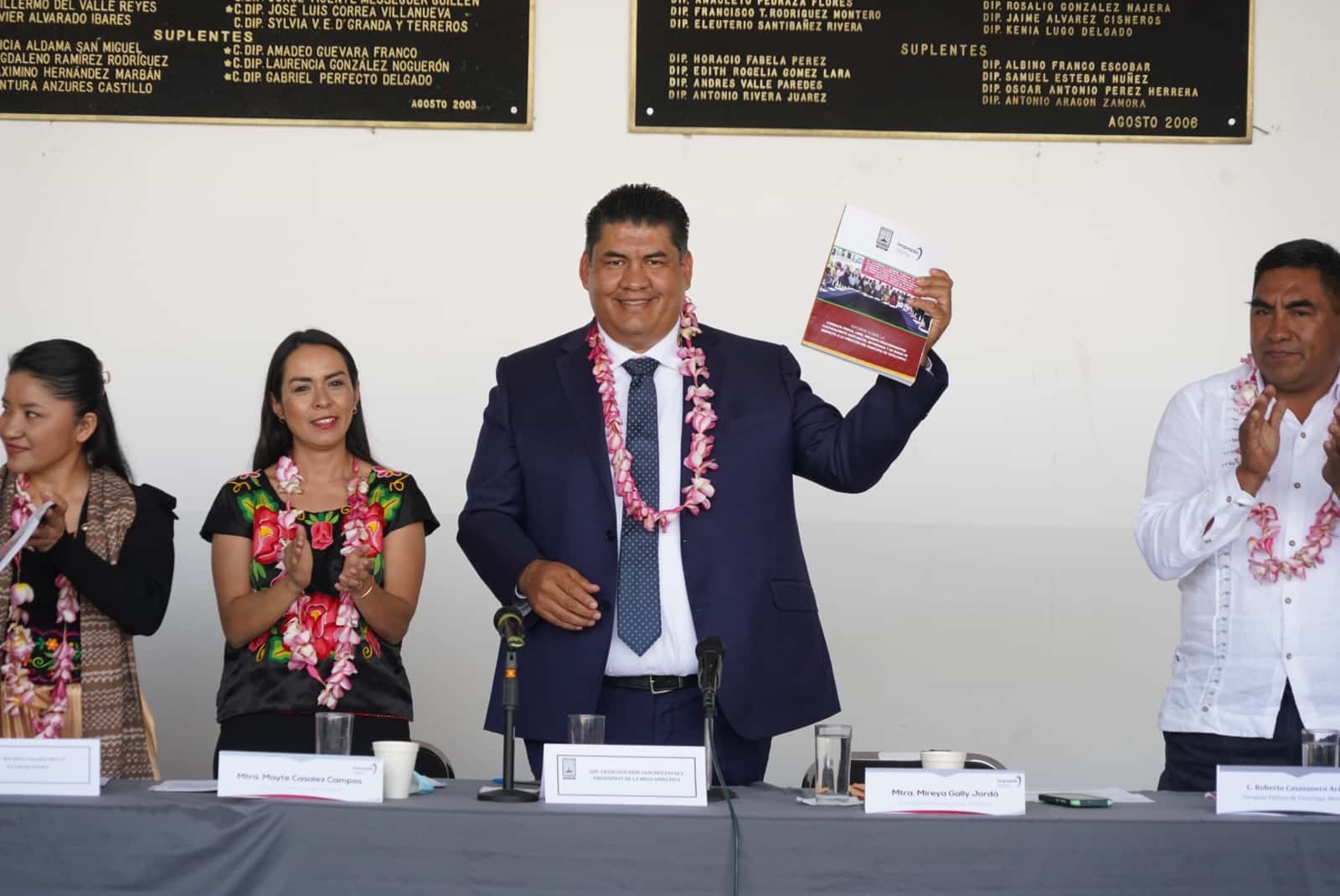 Avanza posible conversión de Tetelcingo a municipio indígena