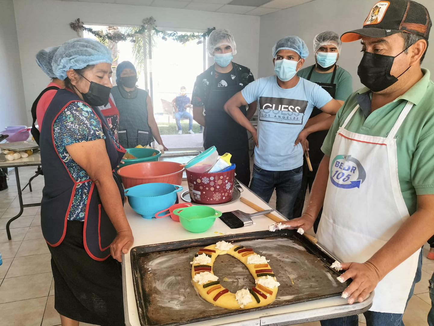 Realizan curso de elaboración de Roscas de Reyes en Yecapixtla