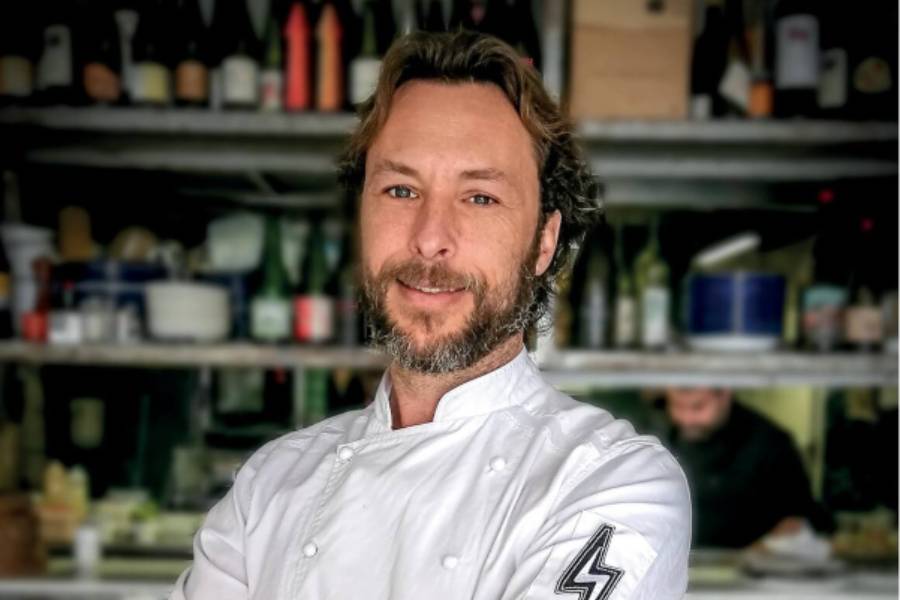 VIDEO| Pablo Albuerne se dislocó el hombro durante transmisión en vivo
