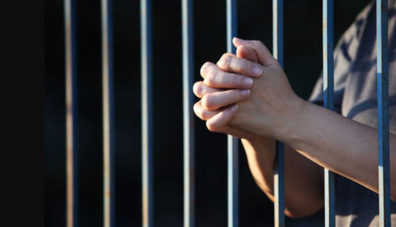 Mujer sale de prisión de Morelos después de 25 años