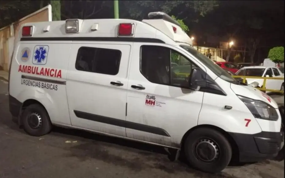Menor de 10 años 4puñ4l4 a su madre por quitarle el celular