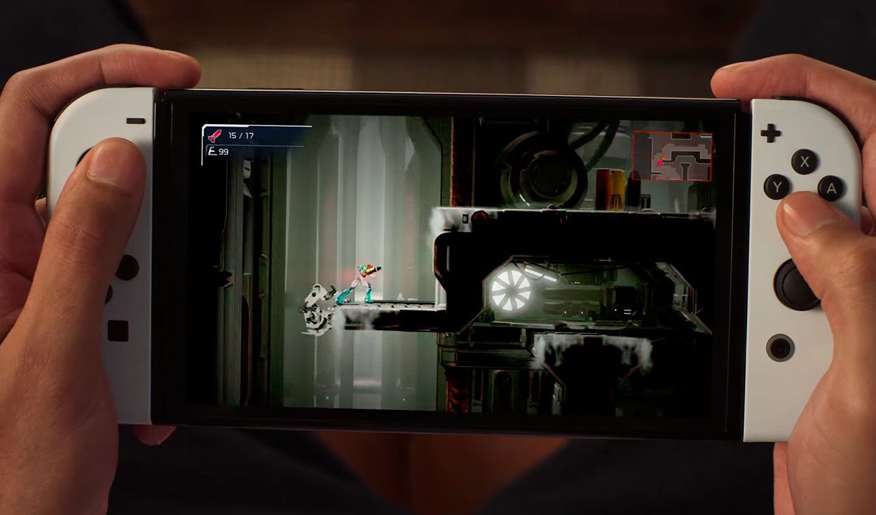 (VIDEO): Alumno golpea a su maestra tras quitarle su videojuego