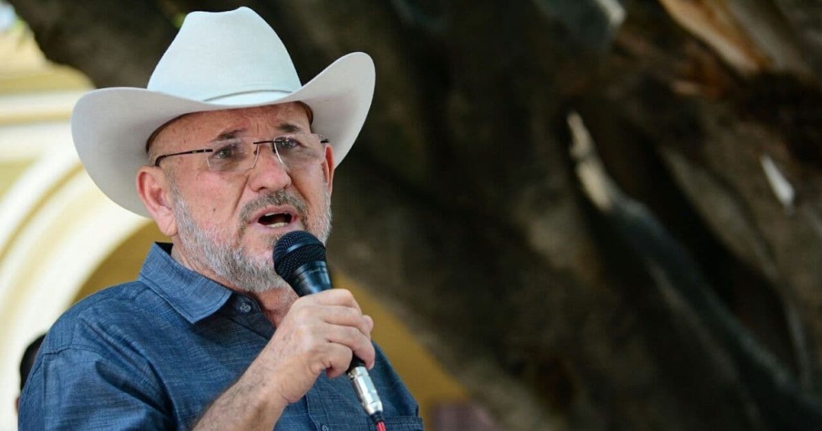 Hipólito Mora 