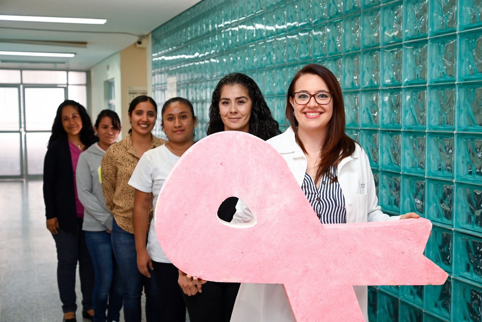 Inicia campaña “Octubre, mes de la sensibilización en cáncer de mama