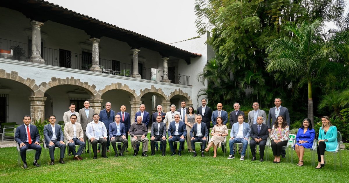 Reconoce Gobernador de Morelos el trabajo de Colegio de Notarios