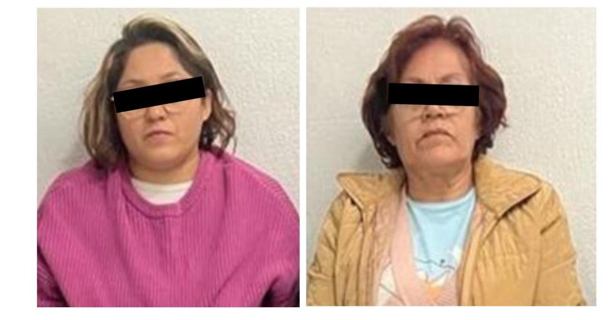 Detienen a mujeres que presuntamente repartían billetes falsos en CDMX