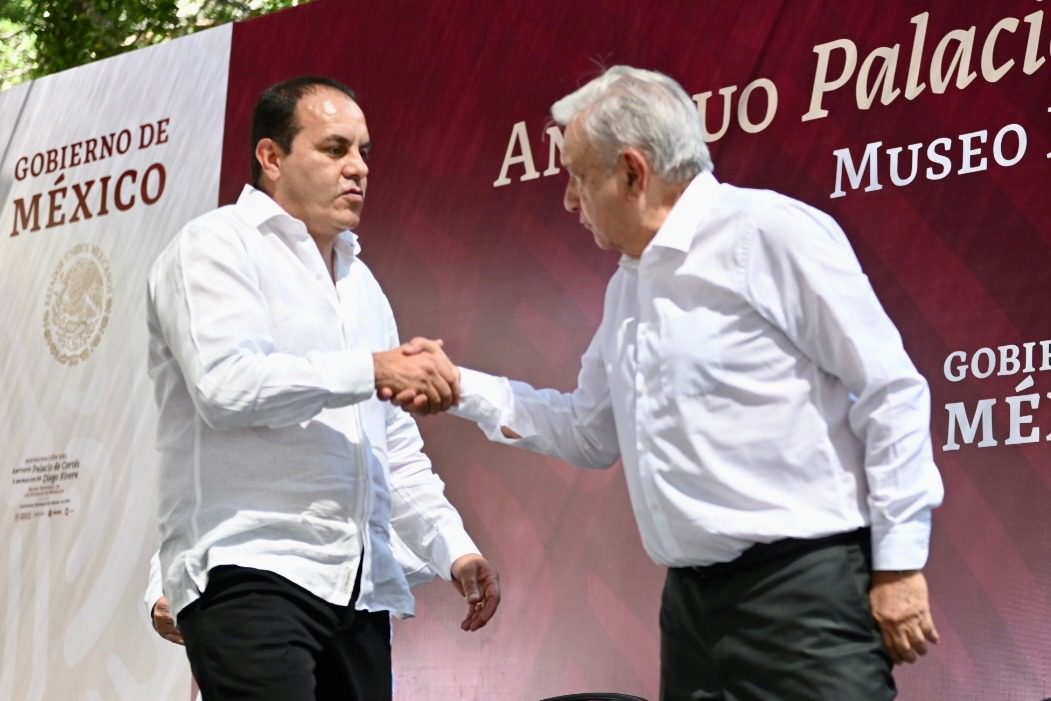 Agradece AMLO a Cuauhtémoc Blanco por continuar el trabajo en equipo