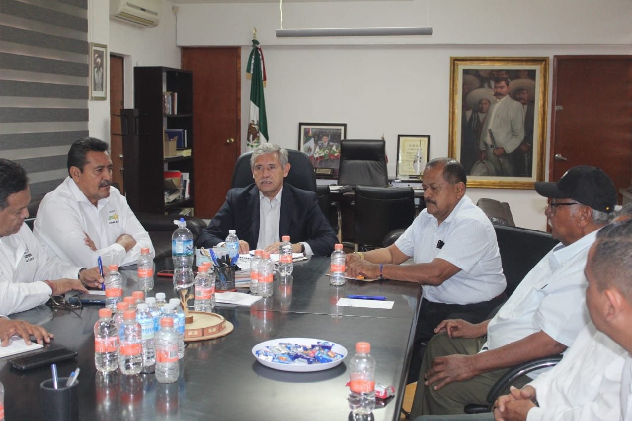 Urióstegui refrenda trabajo coordinado y oportuno con representantes de transporte público en Cuernavaca