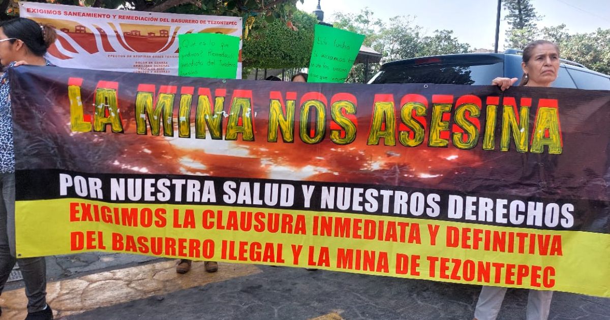 Vecinos exigen atención al incendio de la Mina de Tezontepec