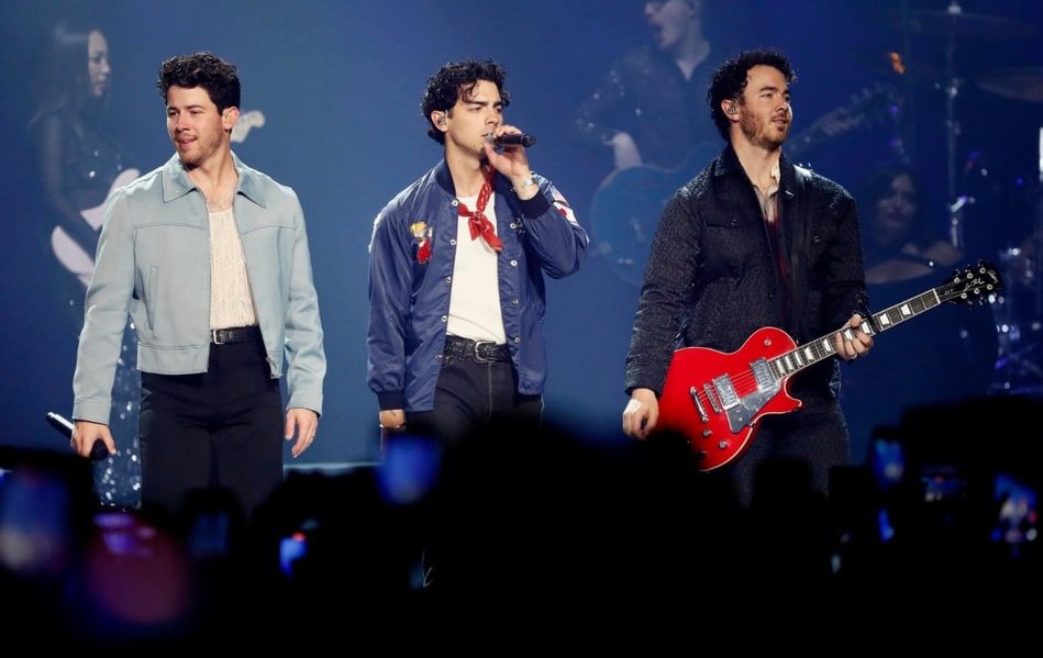 jonas brothers