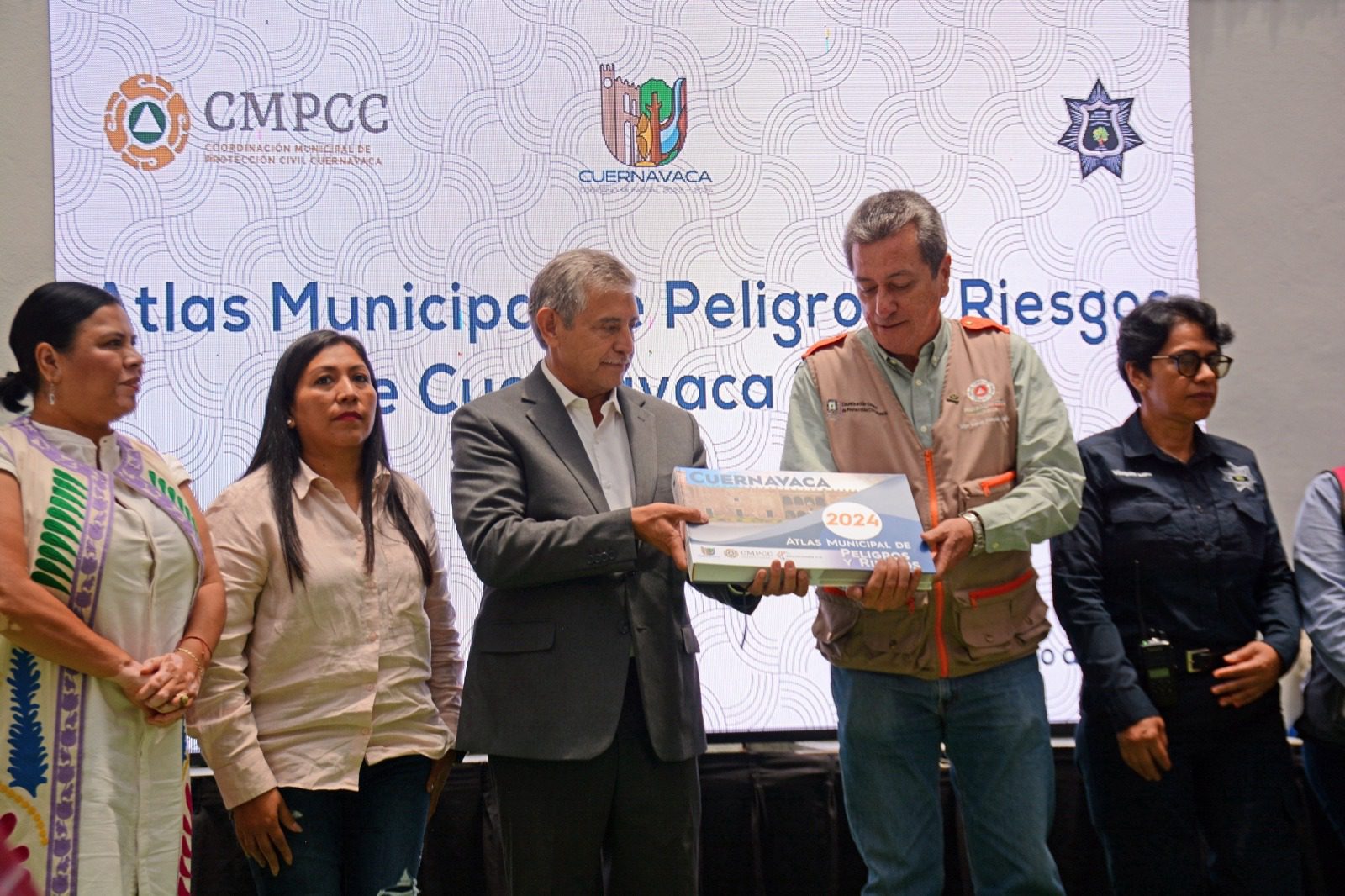 Reconocen a Urióstegui por Atlas Municipal de Peligros y Riesgos