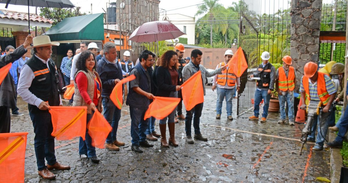 Inician obra de mejoramiento de distribución del agua potable en la colonia Palmira