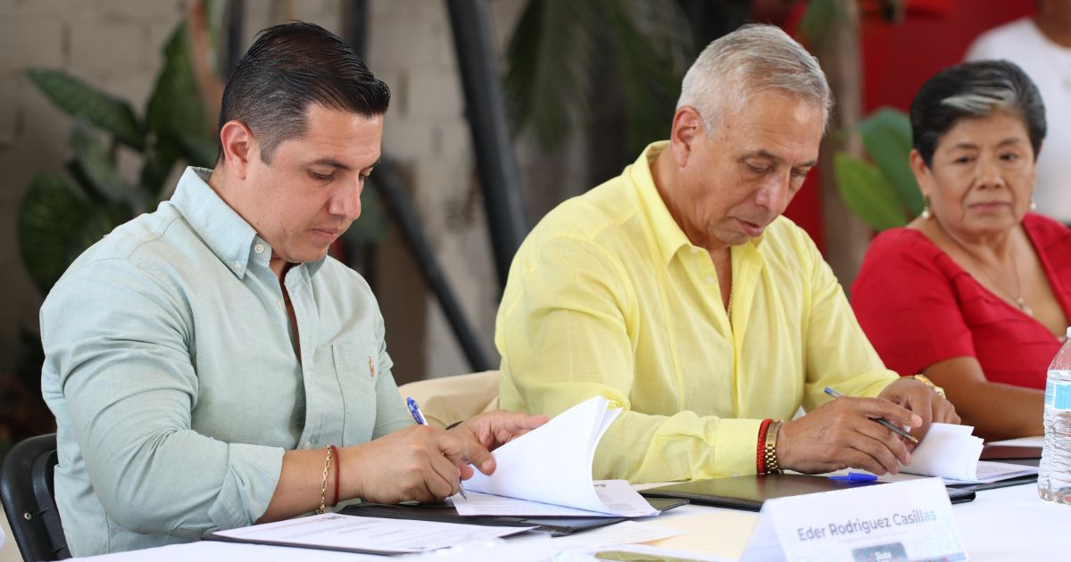 Alcalde de Jiutepec brinda certeza jurídica para predios