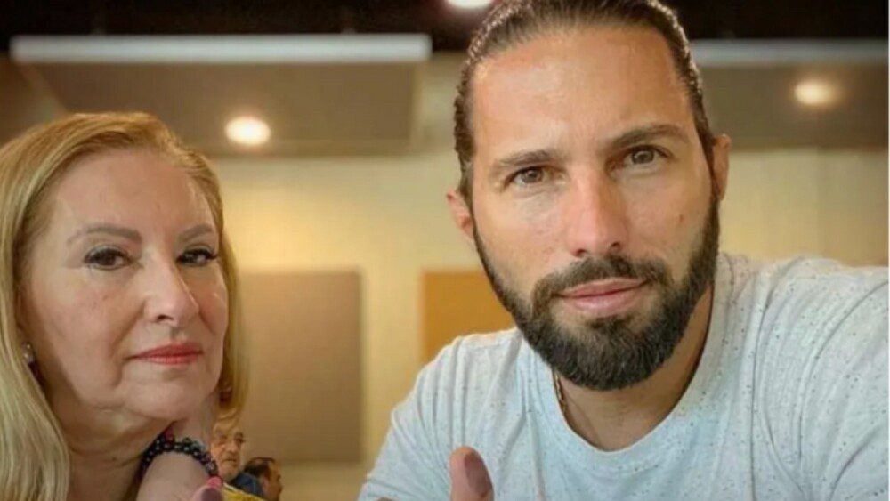 poncho de nigris y su mamá