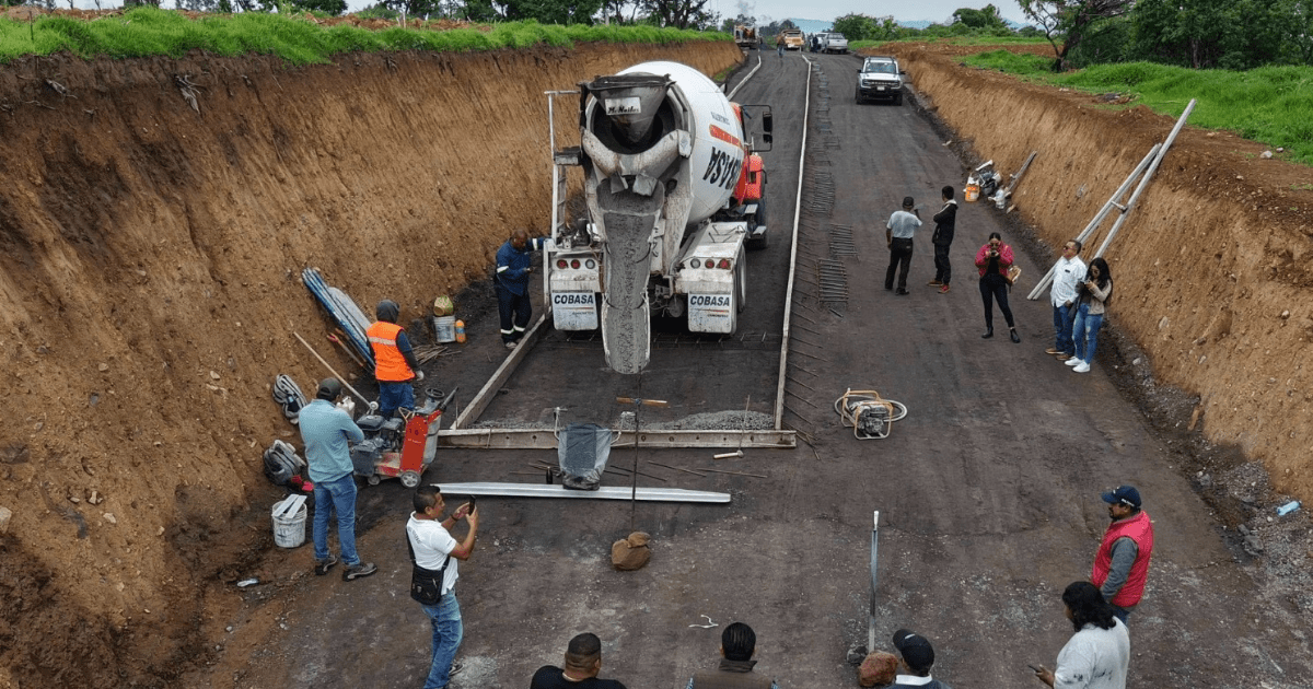 Conectarán comunidades con nuevo camino en Yecapixtla