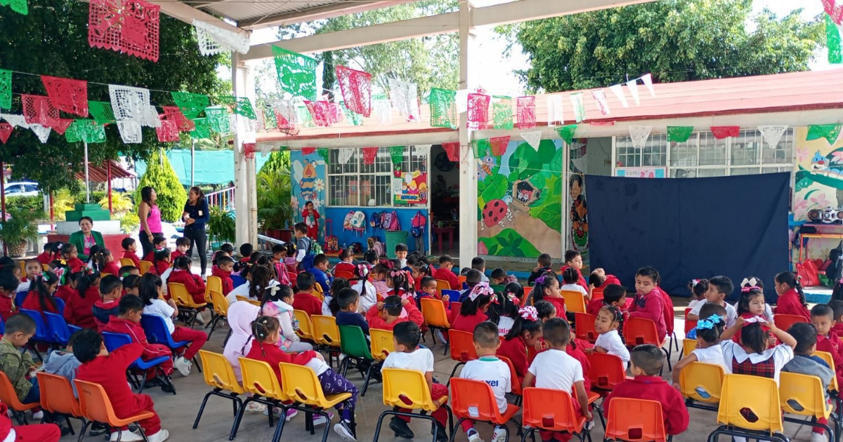 Realizan campaña de salud bucal en Cuautla