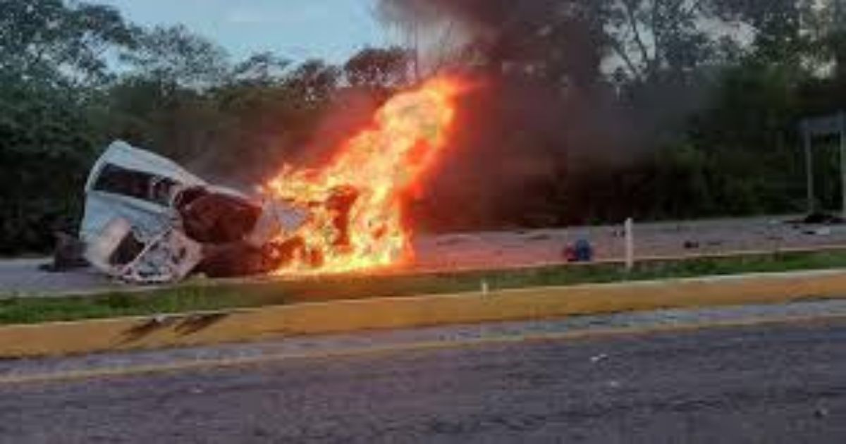 Fallecen 16 personas tras choque múltiple en Yucatán