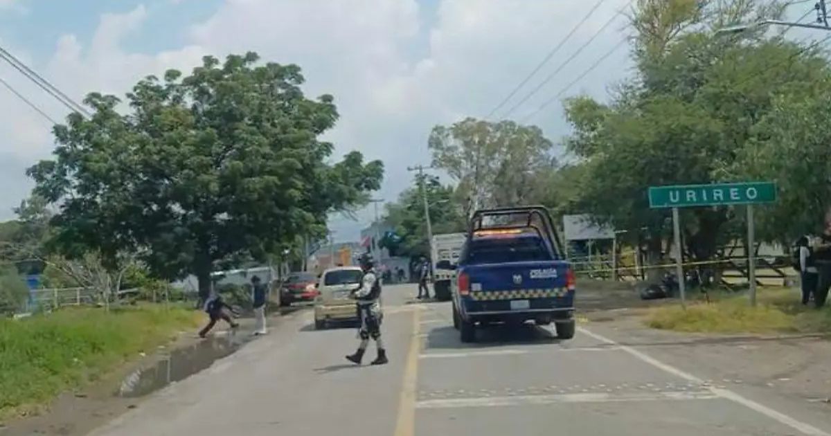 “Cuida a mis hijos”: Hombre es atacado en pleno en vivo