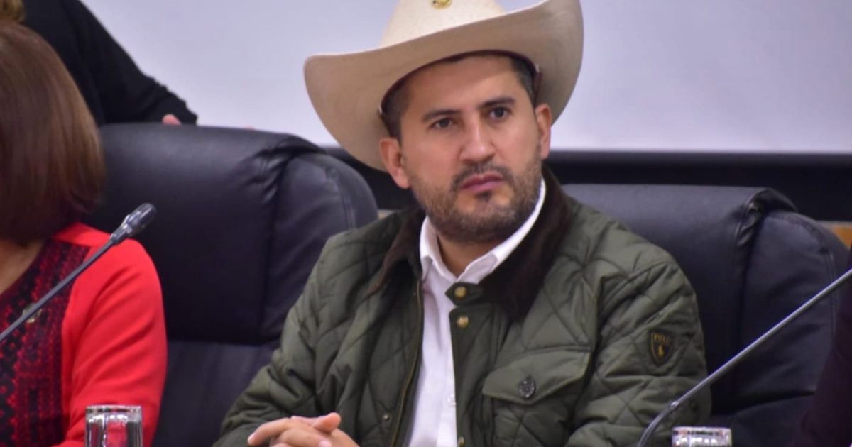 Carlos mANZO
