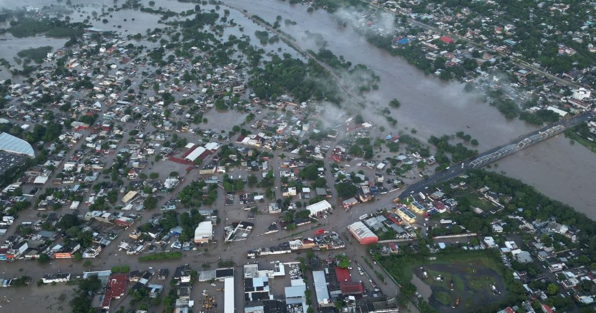 Damnificados de Veracruz denuncian abandono del gobierno