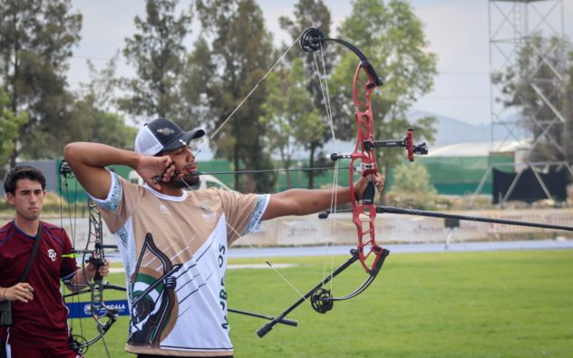 Máximo Mendez arquero morelense