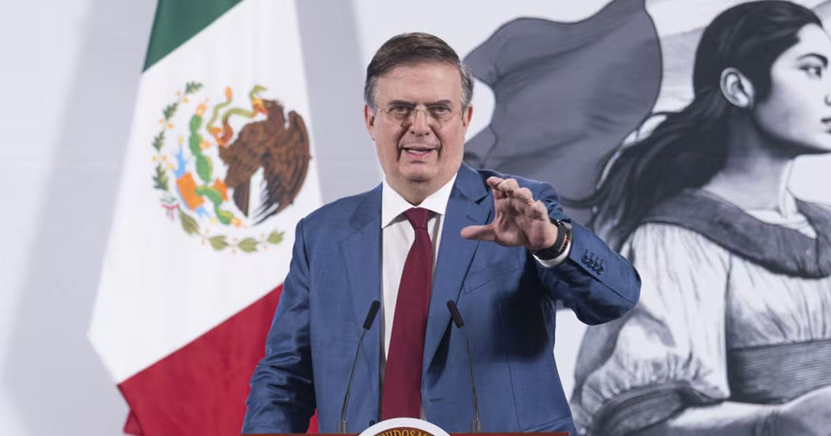 Abren investigación contra Marcelo Ebrard y su hijo